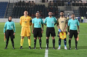 世俱杯盘口赔率-国足热身赛3比1科威特 塞鸟生日当天完成首秀