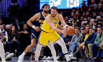 世俱杯盘口-湖人一策略出奇制胜，全明星票王怒拿三双，赛后正式表态